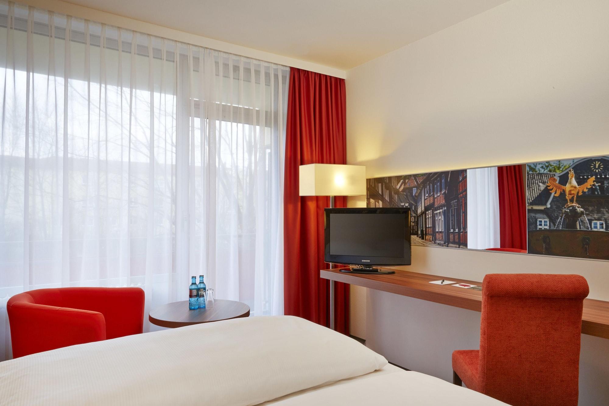 Plaza Inn Goslar Esterno foto